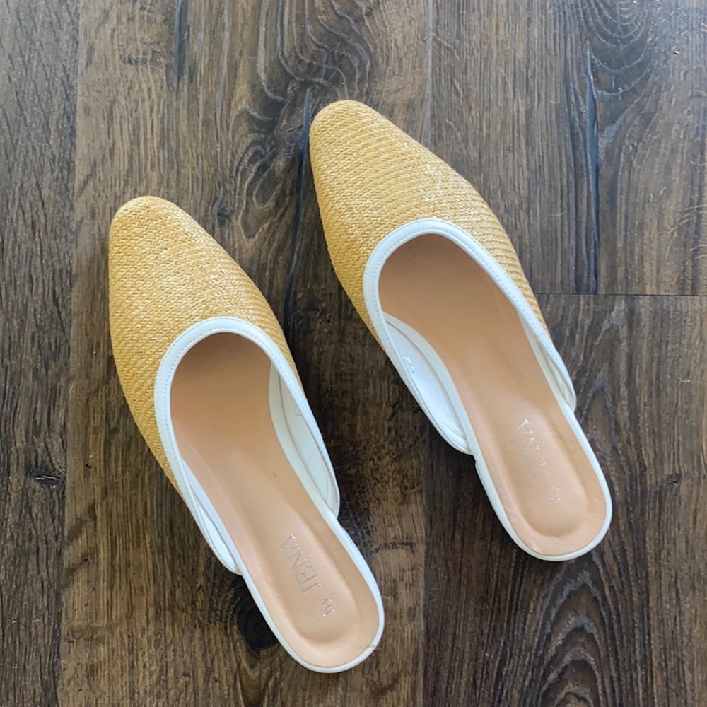 Woven mules